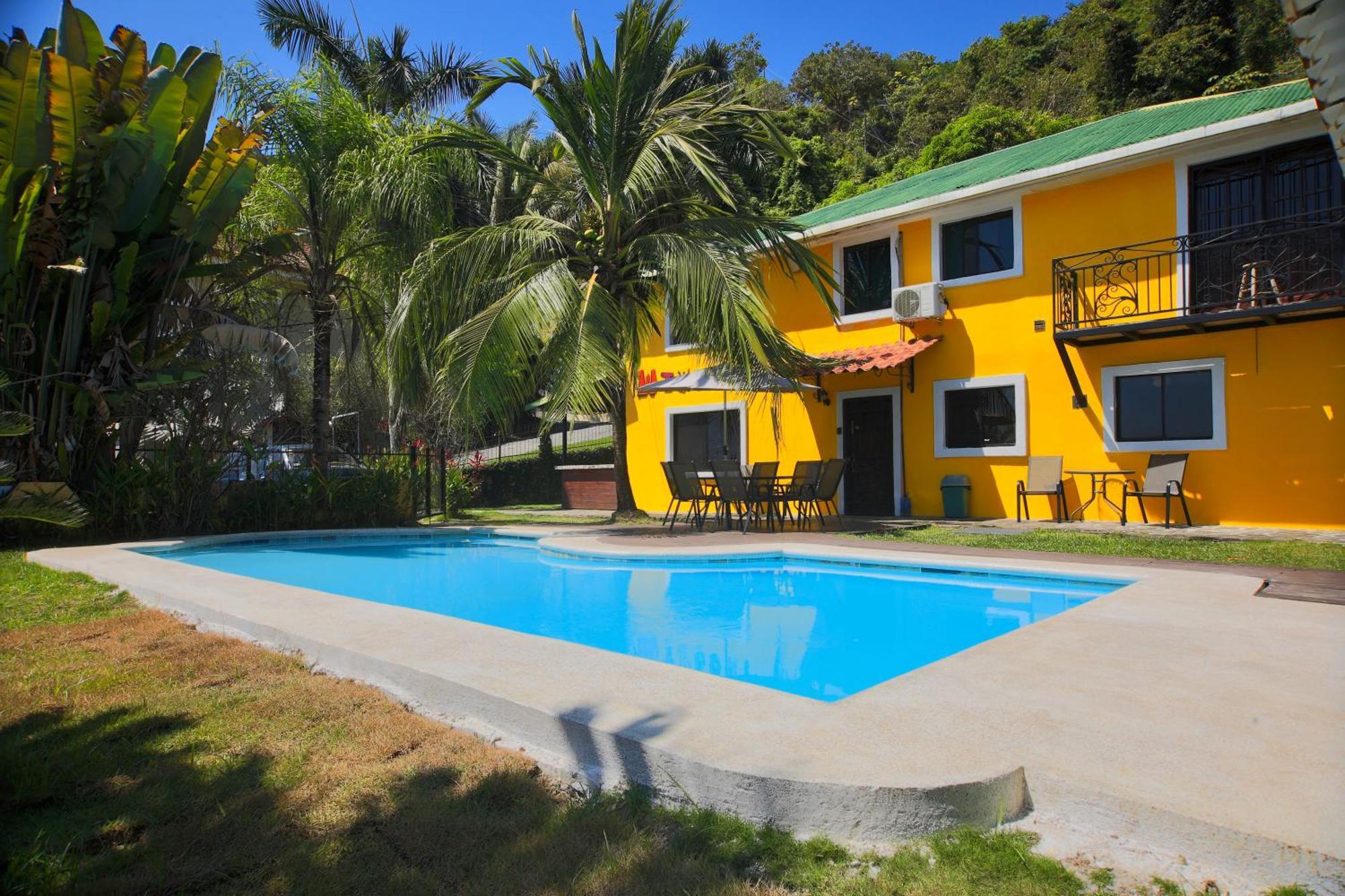 Wipeout Hostel Jaco Exterior photo